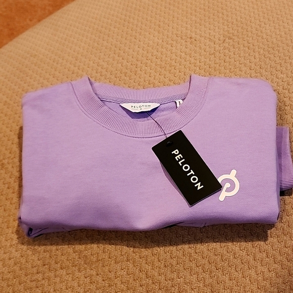 NWT PELOTON Lightweight Sweatshirt - Picture 7 of 7